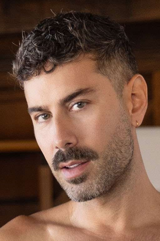 et billede af Lee Sparks