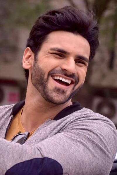 et billede af Vivek Dahiya