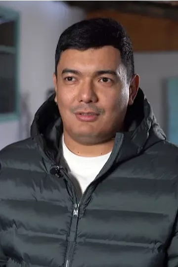 et billede af Alisher Utev