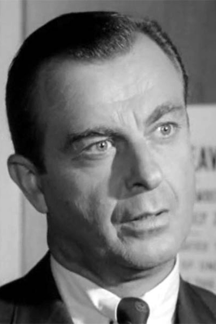 et billede af Peter Adams