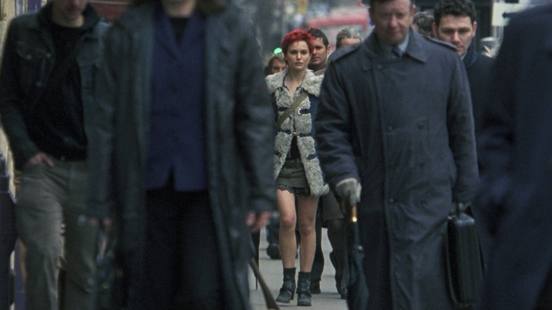 Közelebb (2004)