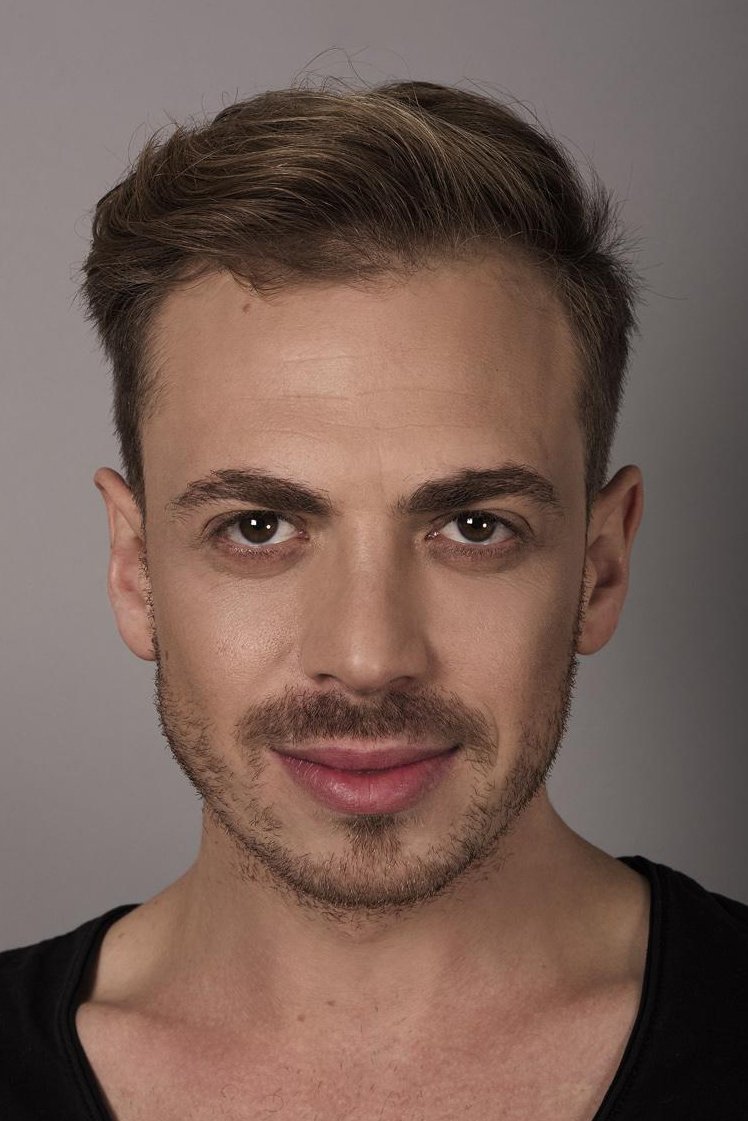 et billede af Adem Yılmaz