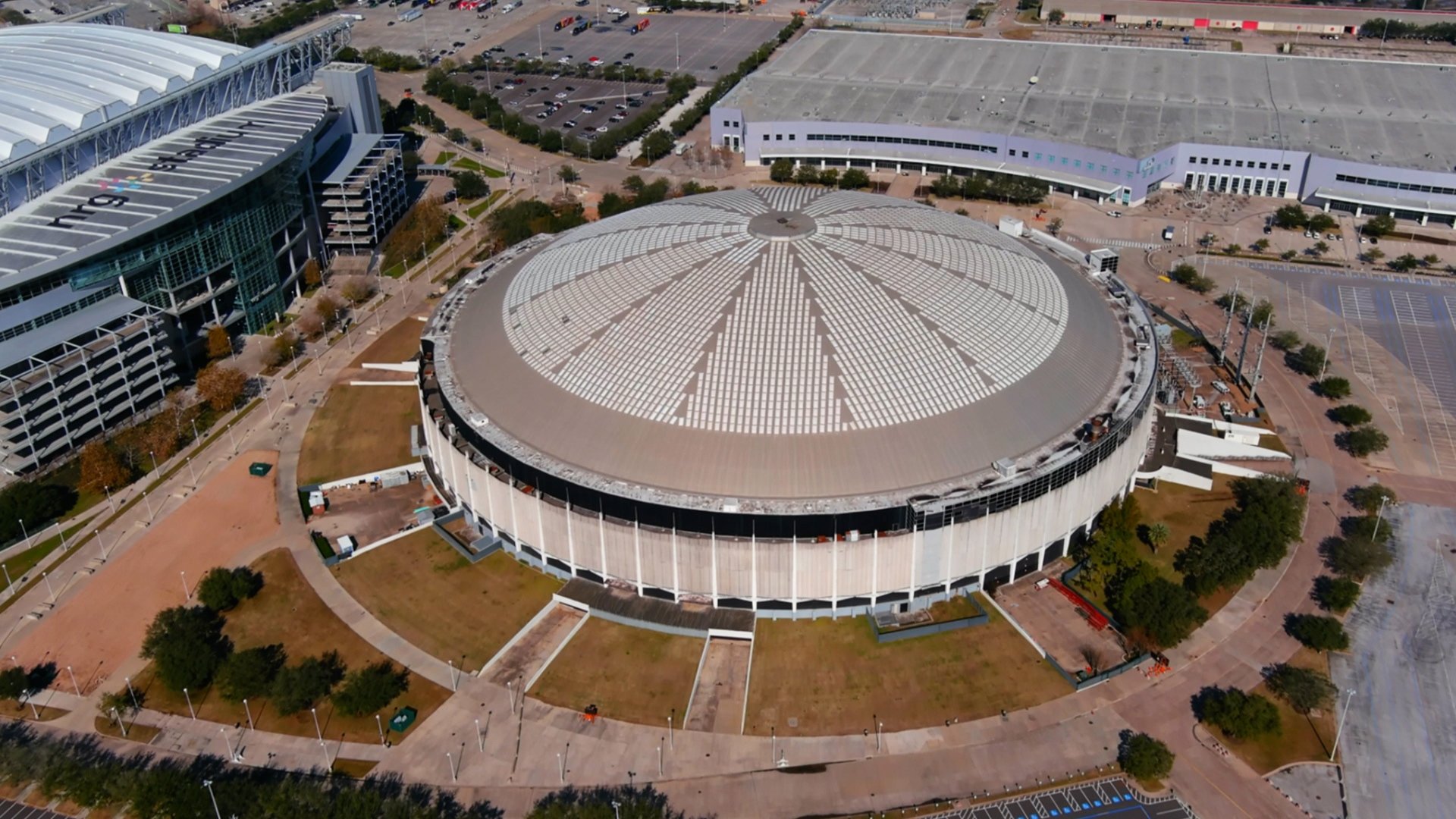 Thumbnail for Stadium Smackdown Season 1 Episode 1