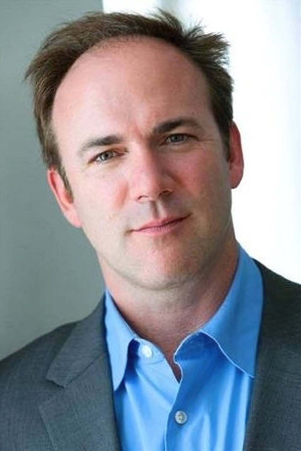 et billede af Matthew Lawler