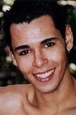 et billede af Johnny Fernandez