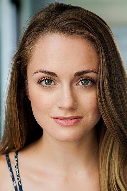 Ali Faulkner photo