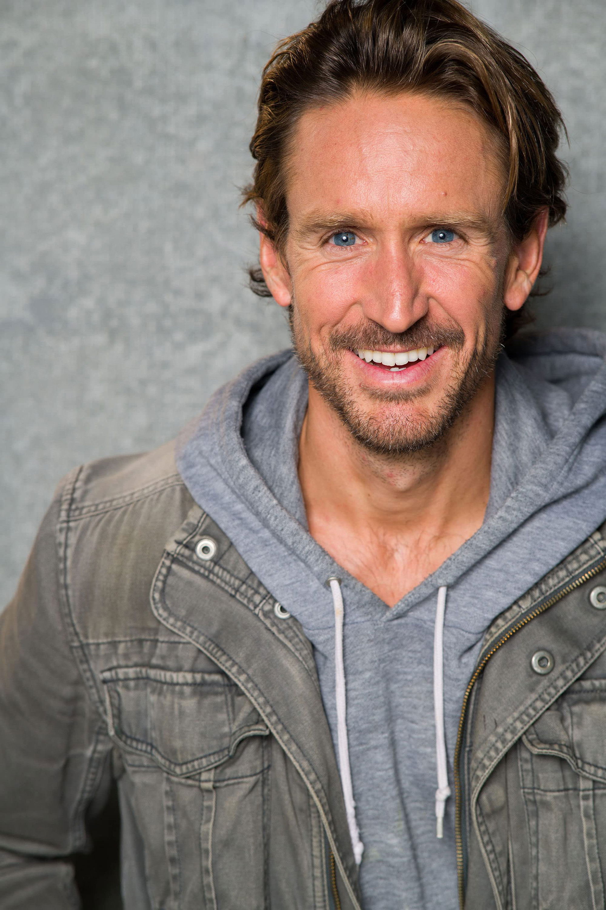 et billede af Schuyler Mastain