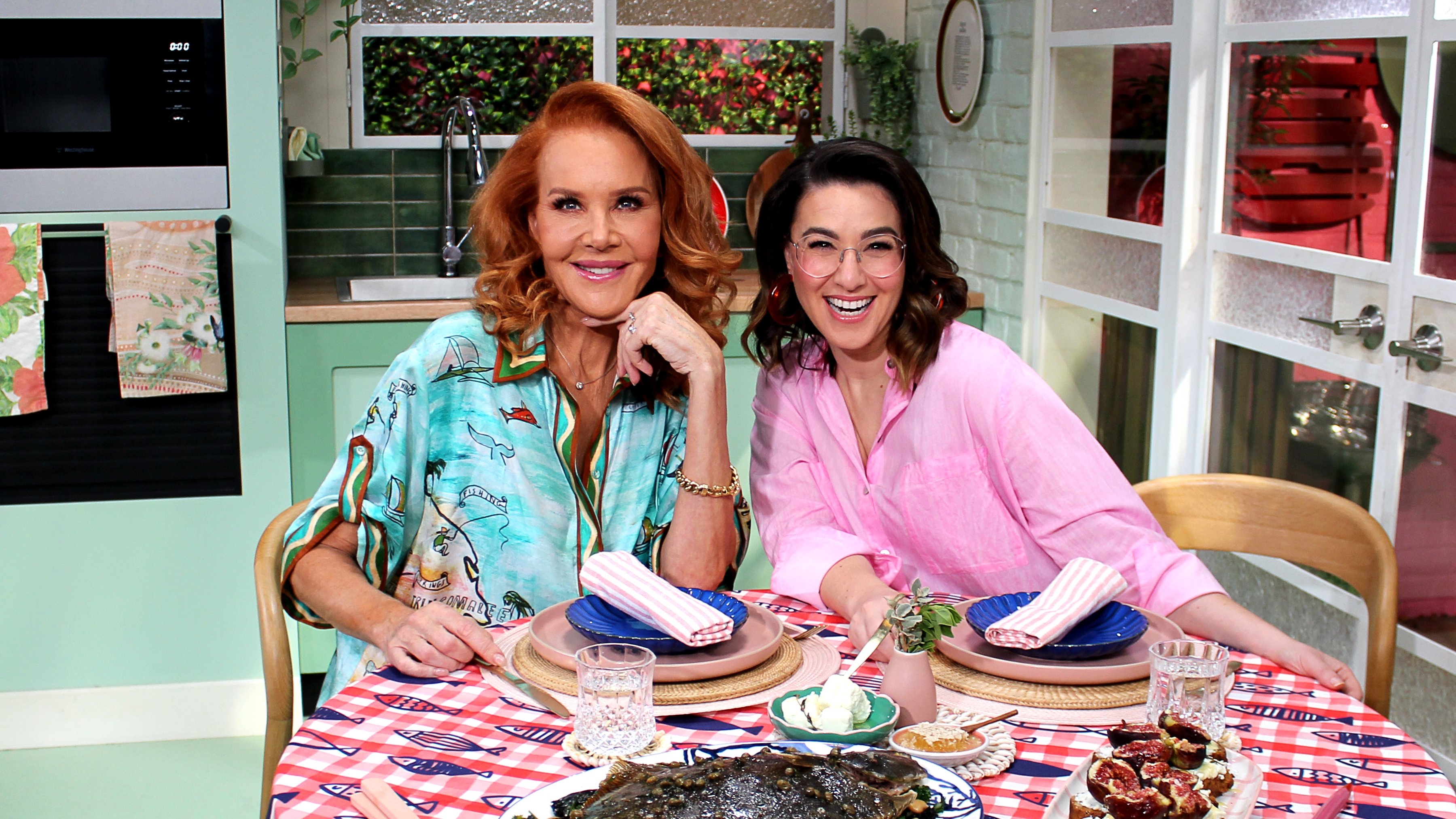 A Bite to Eat with Alice 2x26