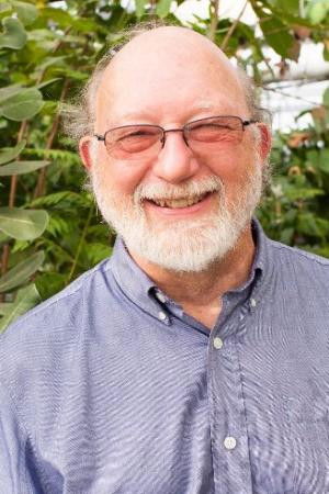 et billede af Dennis McKenna
