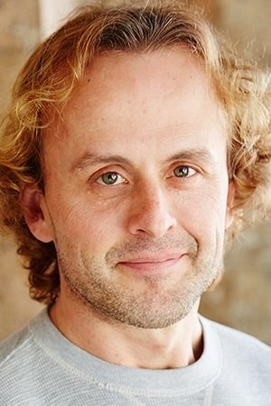 et billede af Marcus Proctor