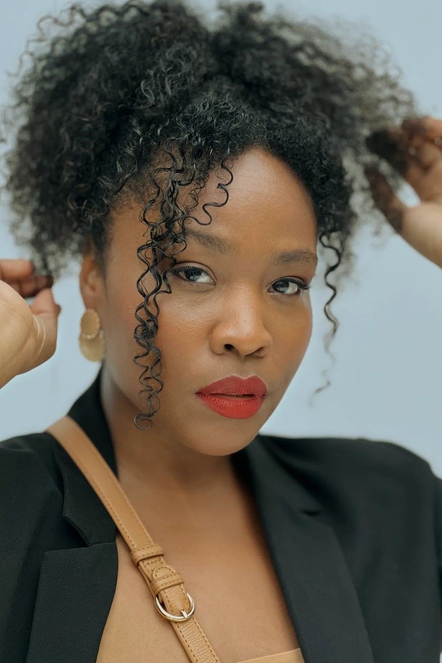 Ariane Souza's picture in the cast