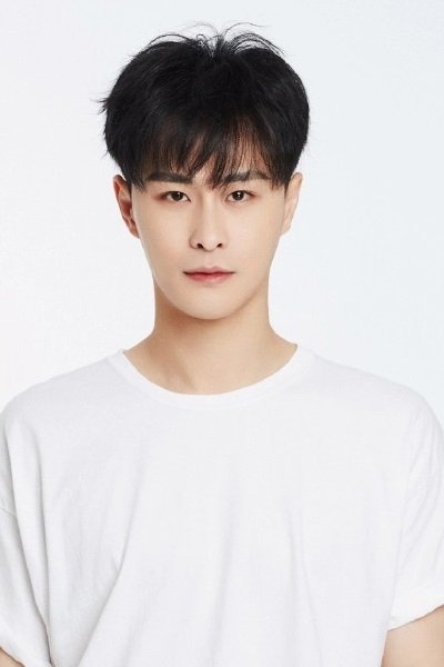 Chen Yang's picture in the cast