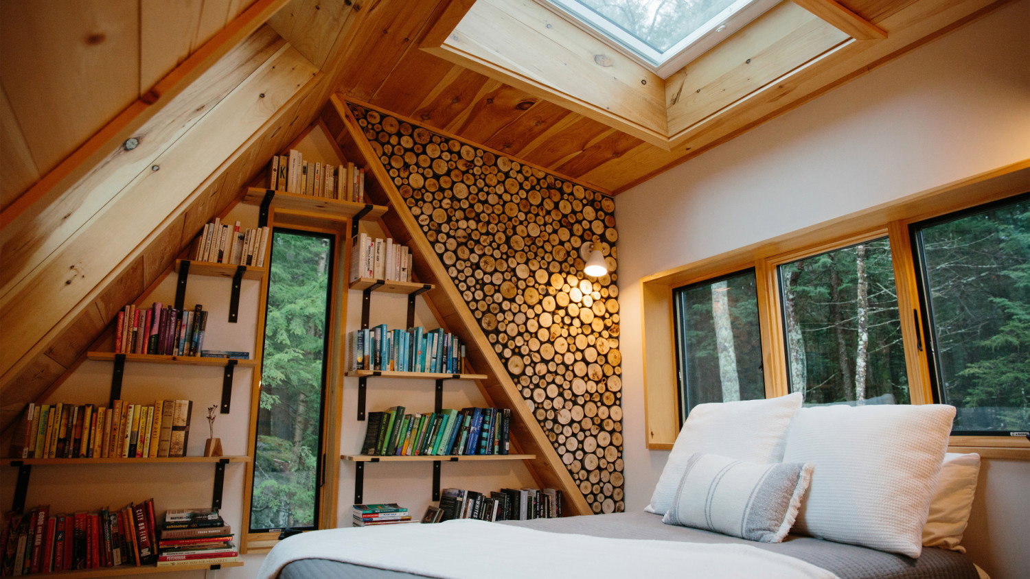 Cozy Rock Cabin
