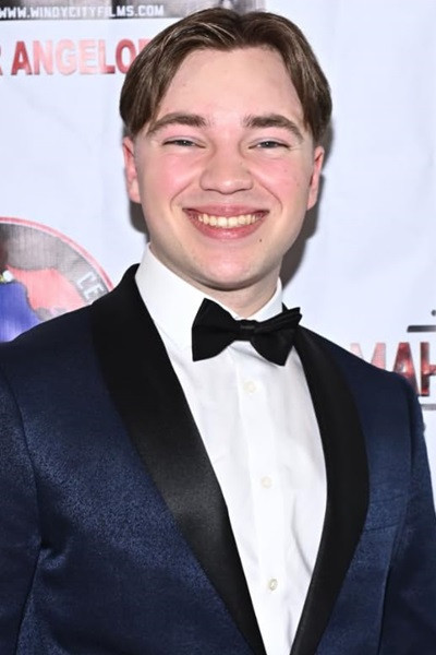 et billede af Kyus Wright