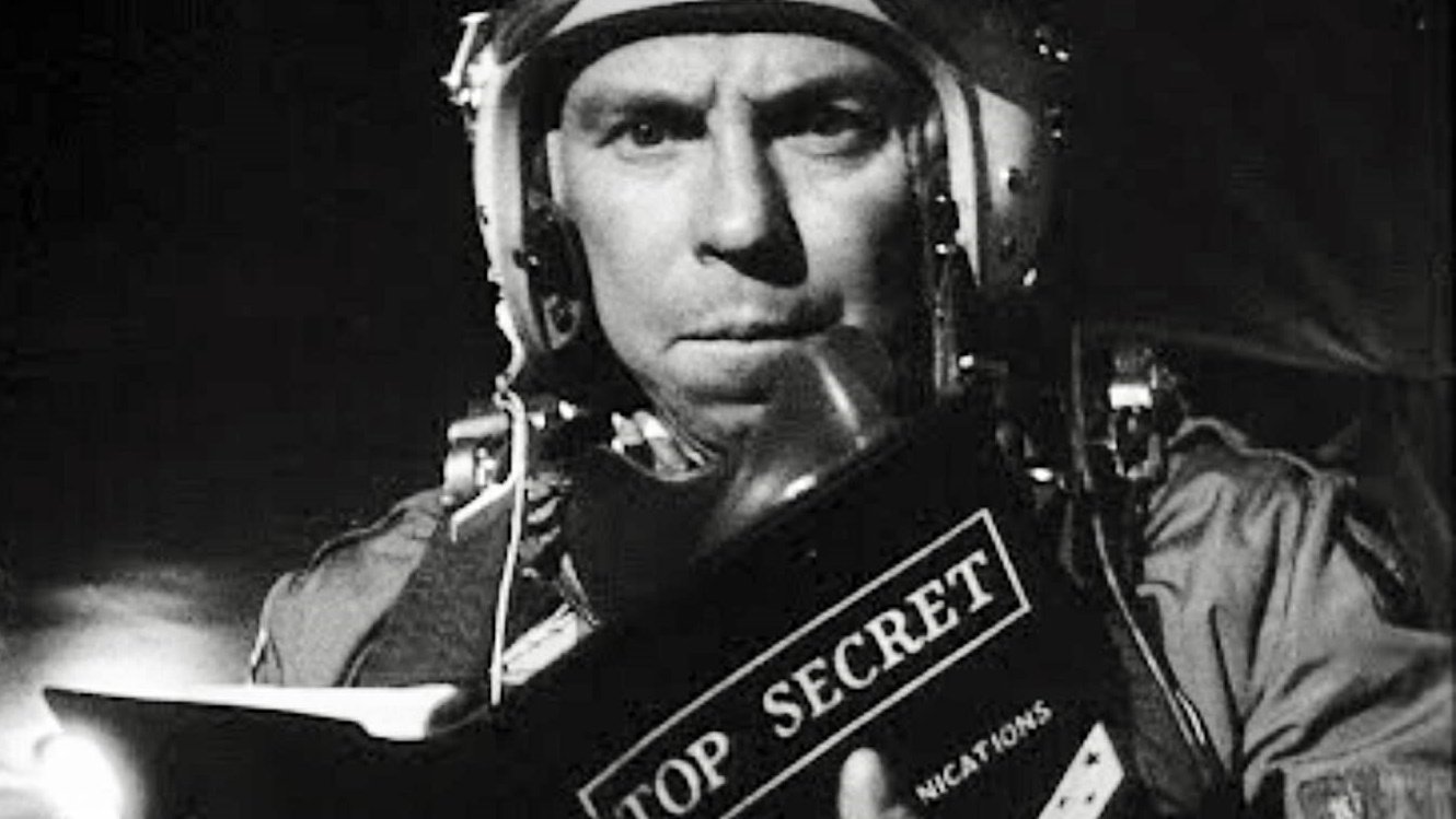 Dr. Strangelove, avagy rájöttem, hogy nem kell félni a bombától, meg is lehet szeretni (1964)