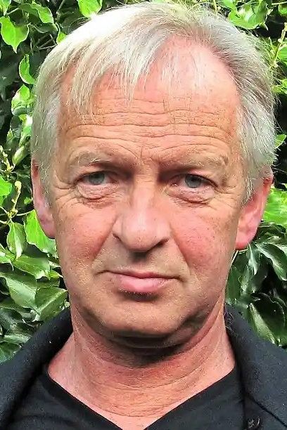 et billede af Arthur Riordan