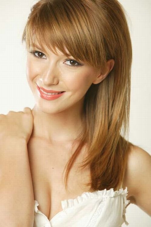 et billede af Adela Popescu