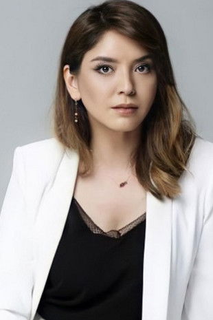 et billede af Ra'no Shodiyeva