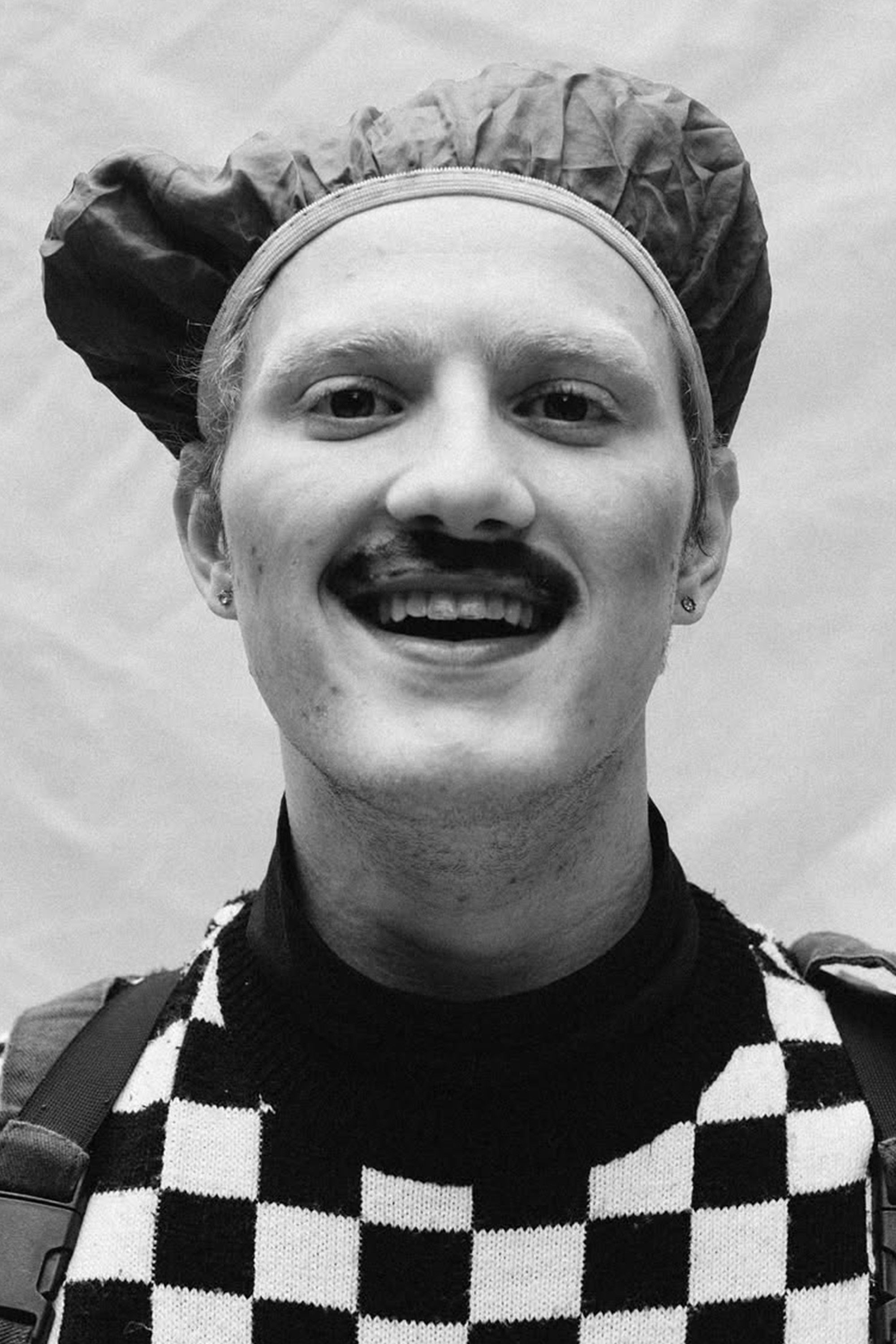 et billede af Miles Calderon