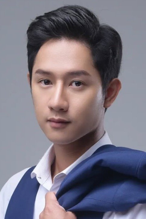 Worawat Kojhiran's picture in the cast