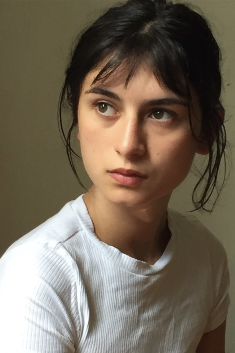 et billede af Alma Rechtman