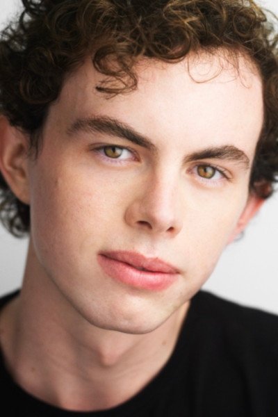 et billede af Max MacKenzie