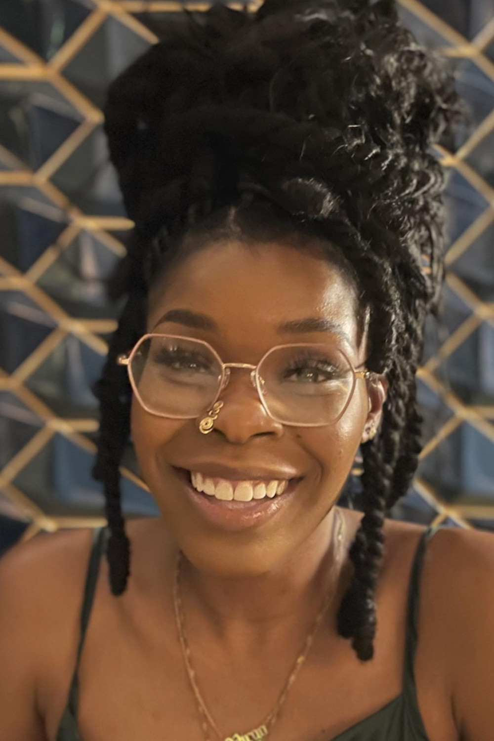 et billede af Marjorie Quinones