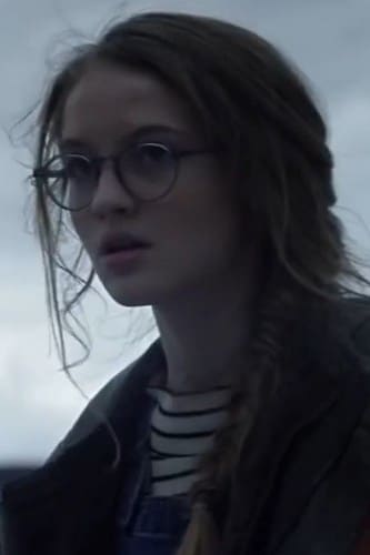 ALONE (SEULS) (2017 - French) — CULTURE CRYPT