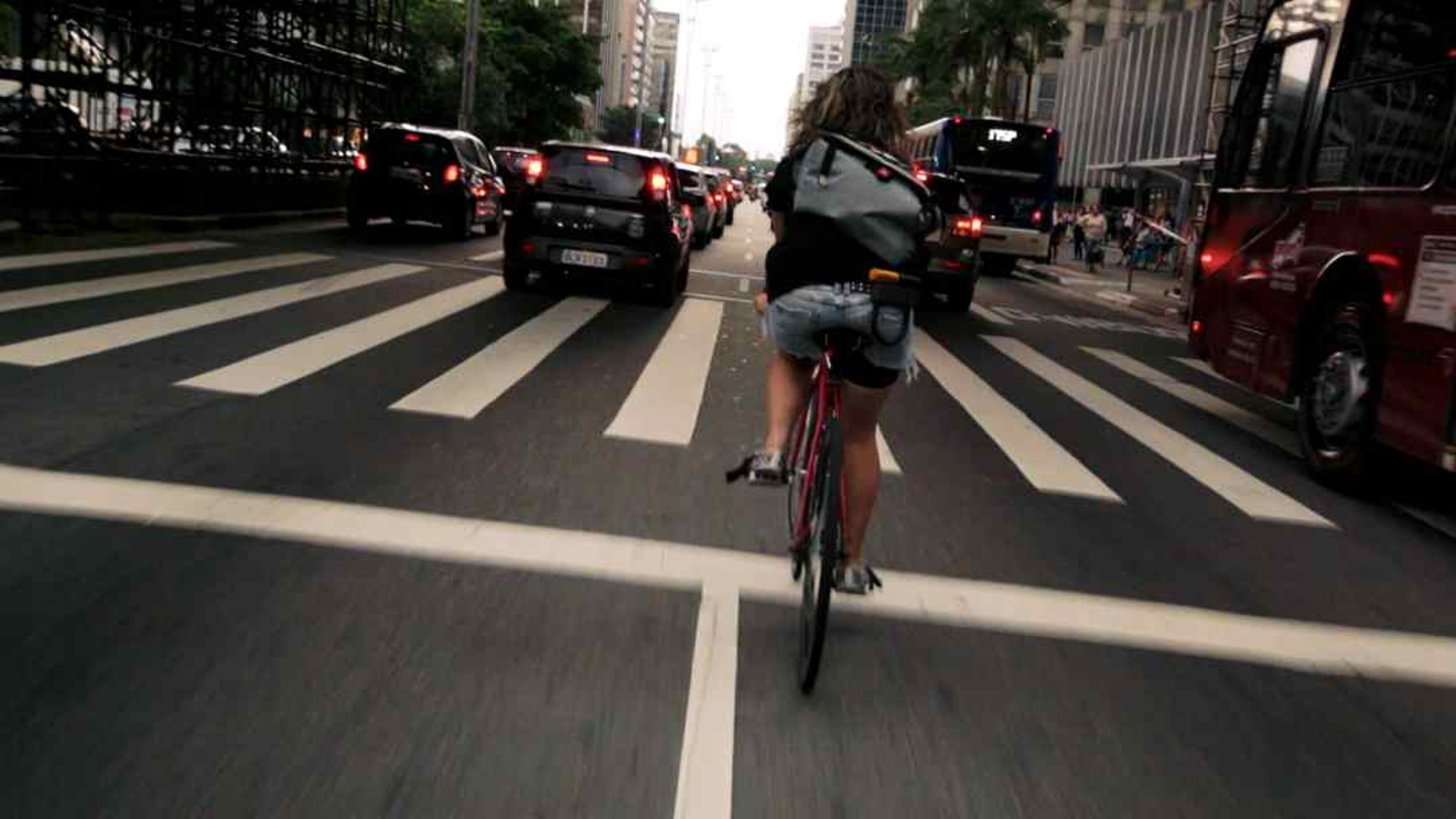Bikes vs Cars (2015)