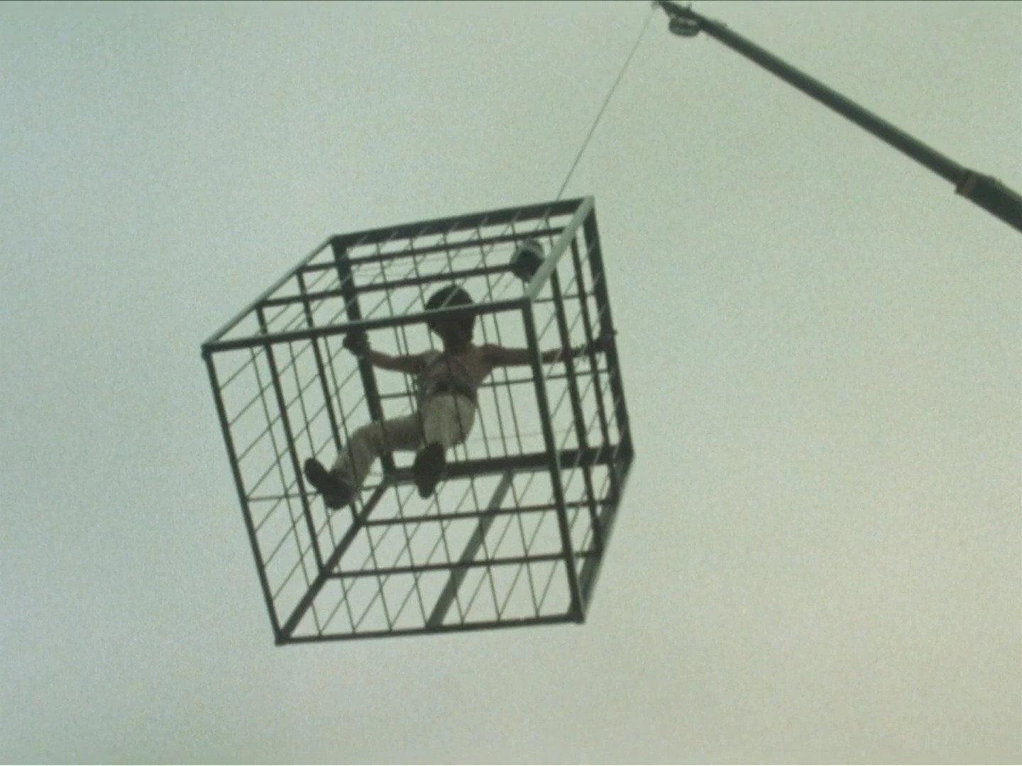 Kamen Rider Season 7 :Episode 41  Kazuya in the Zoo, Escape from the Underwater Tank Impossible