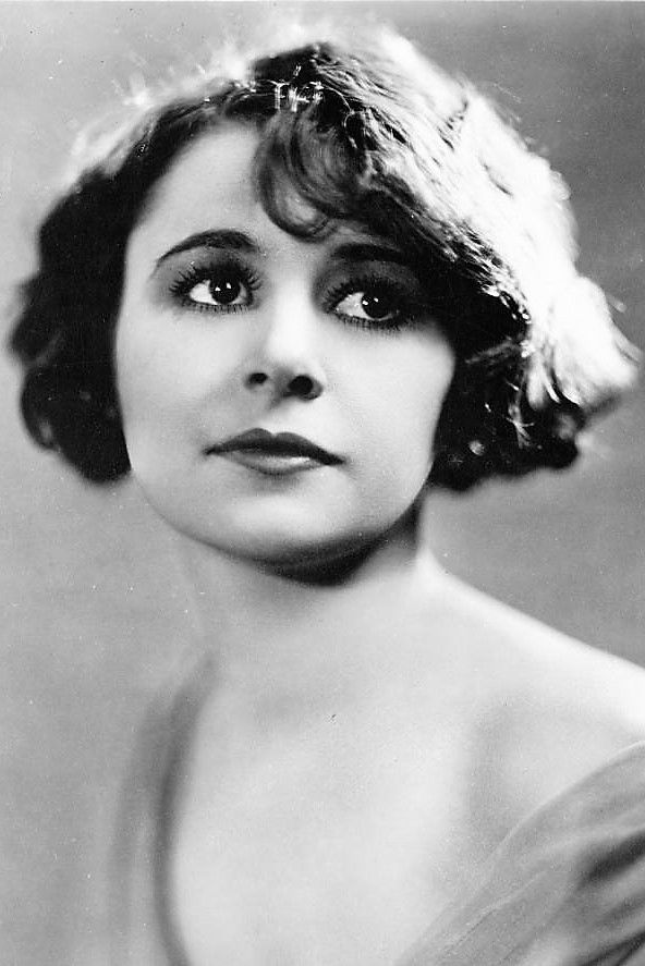 et billede af Marion Harlan