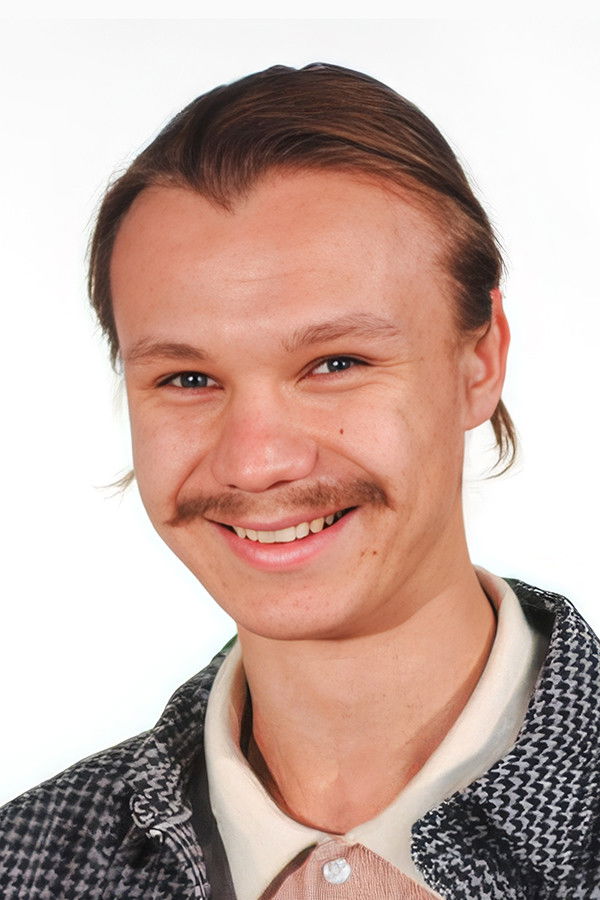 et billede af Alex Paul Pukk