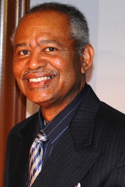 et billede af Harold Evans