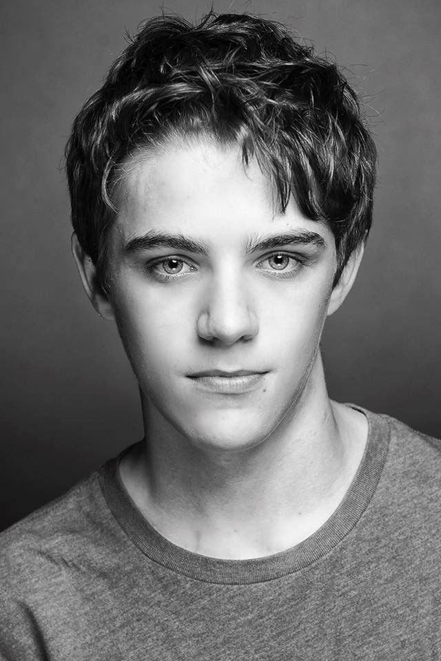 et billede af Johnathan Newport