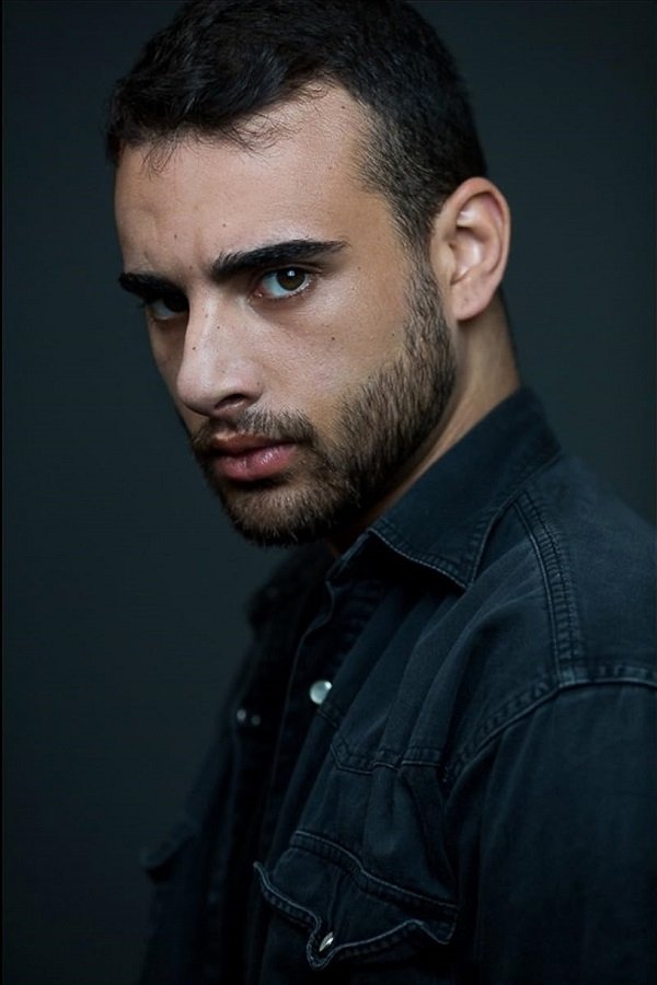 et billede af Azad Boutella