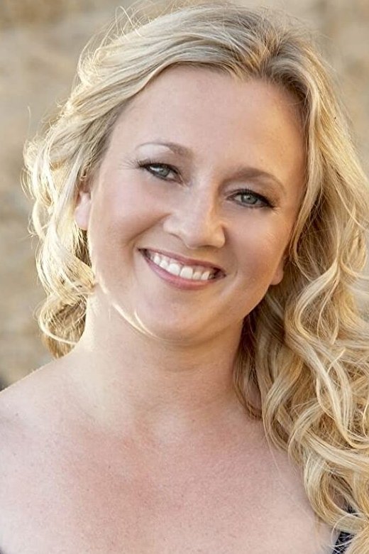 et billede af Julie Minasian