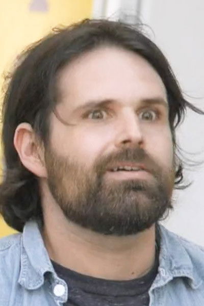 et billede af Chris Stathis