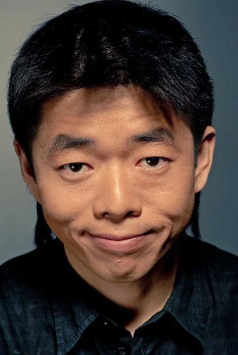 et billede af Roman Khan