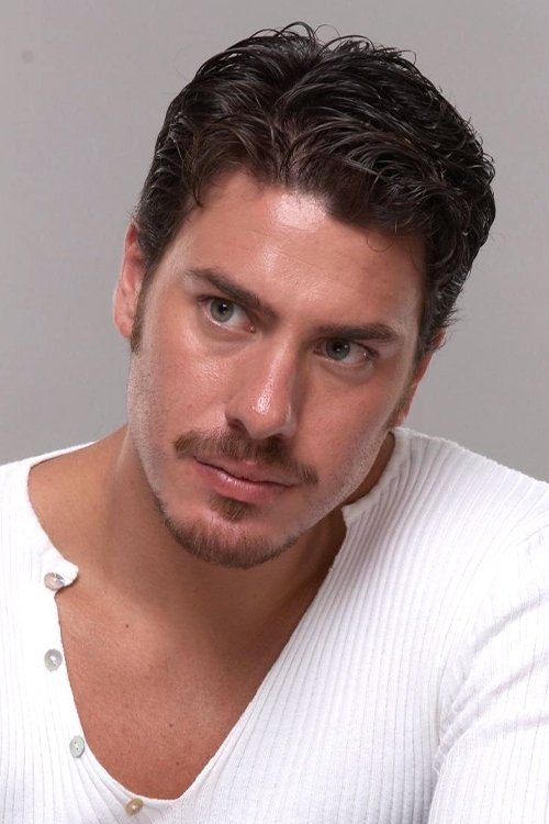 et billede af Akın Saatçi