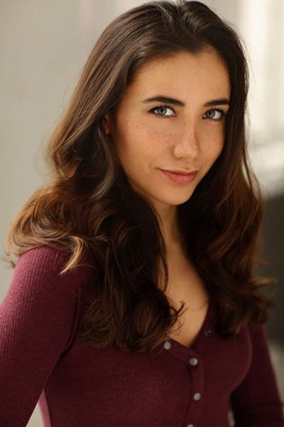 et billede af Stephanie Salgado