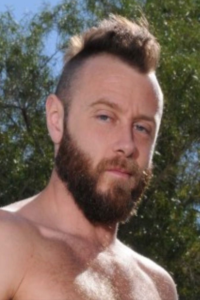 et billede af Gus Turner