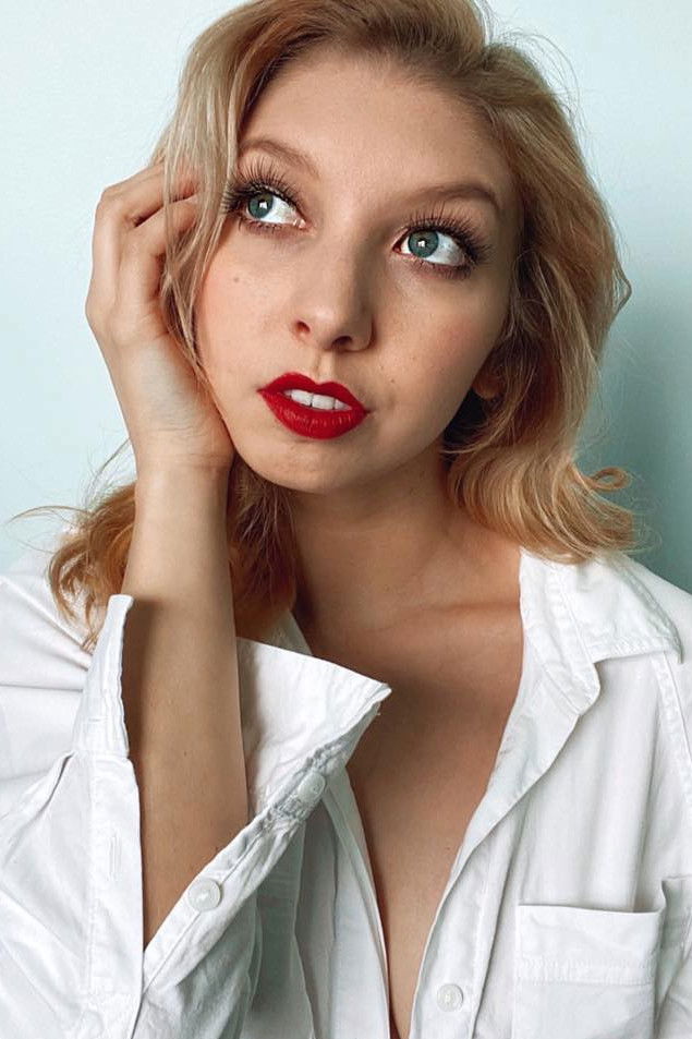 et billede af Caitlin Loretta