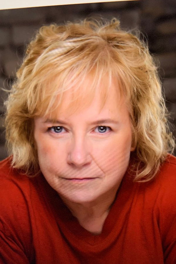 et billede af Shelly Amos10