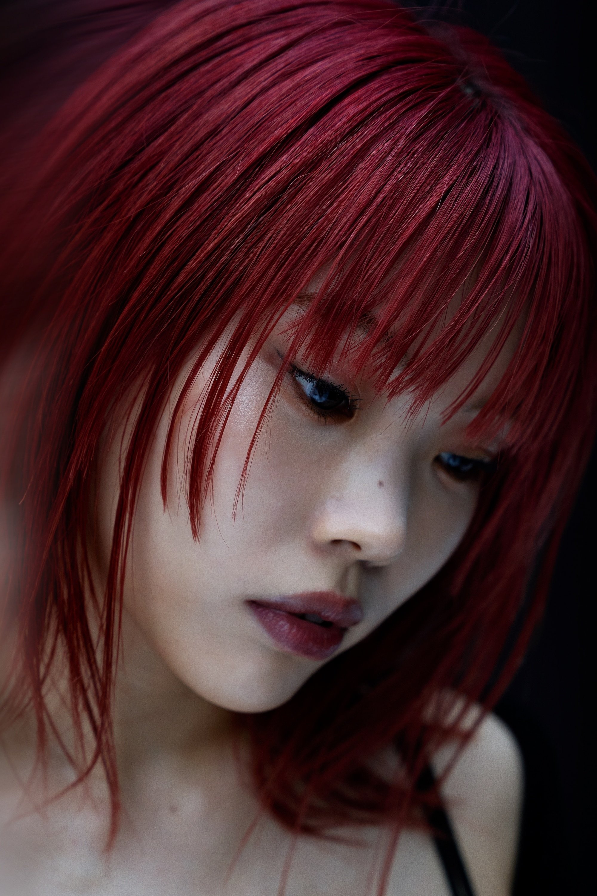 et billede af AiNA THE END