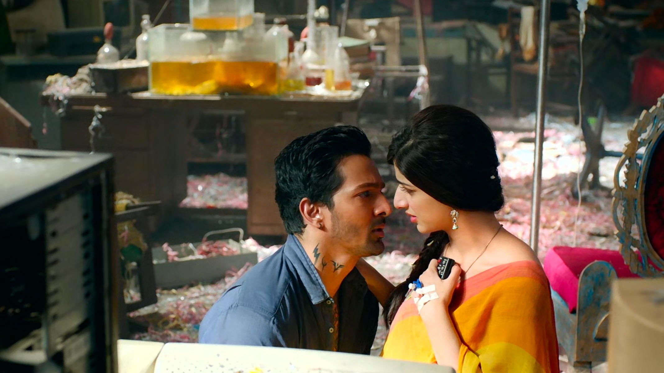 Sanam Teri Kasam (2016)