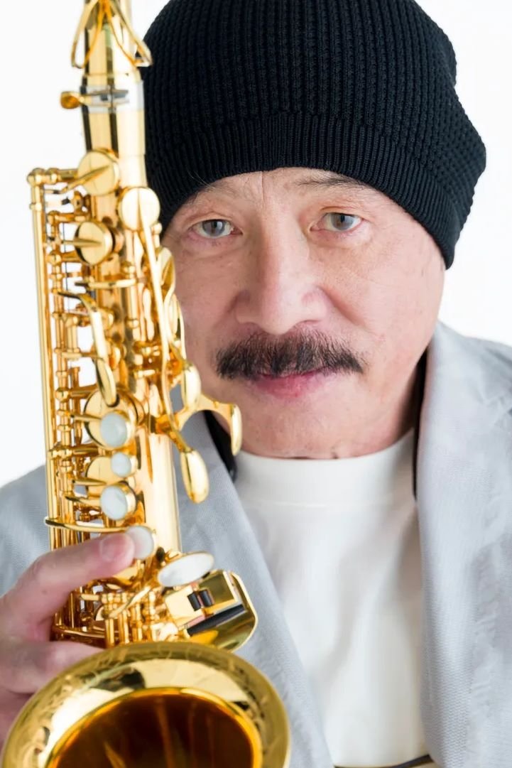 Takeshi Itoh as Saxophone/EWI/Flute