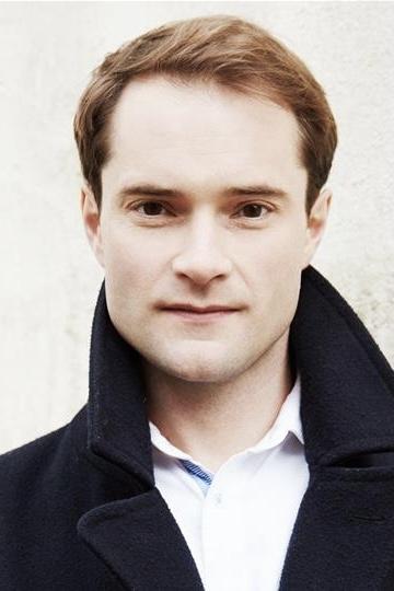 et billede af Peter Sandys-Clarke