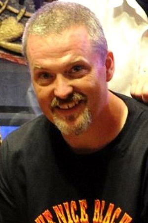 et billede af Todd Ray