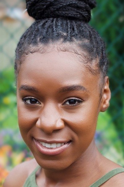 et billede af Shan Ako