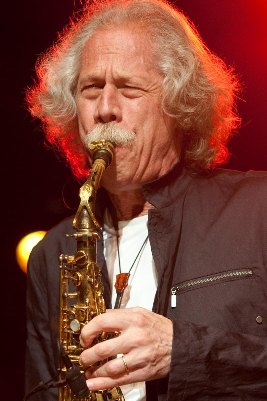 et billede af Lou Marini